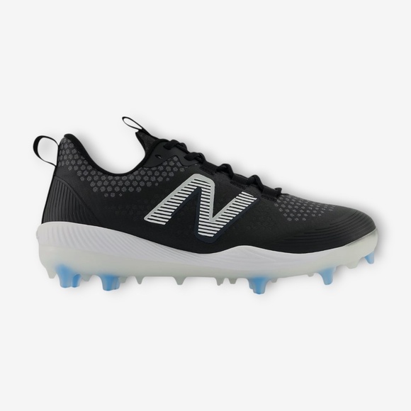 New Balance Mens FuelCell COMPv3 Baseball Cleats in Black. LCOMPBK3